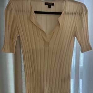 Banana Republic. XS Ivory short sleeve sweater.